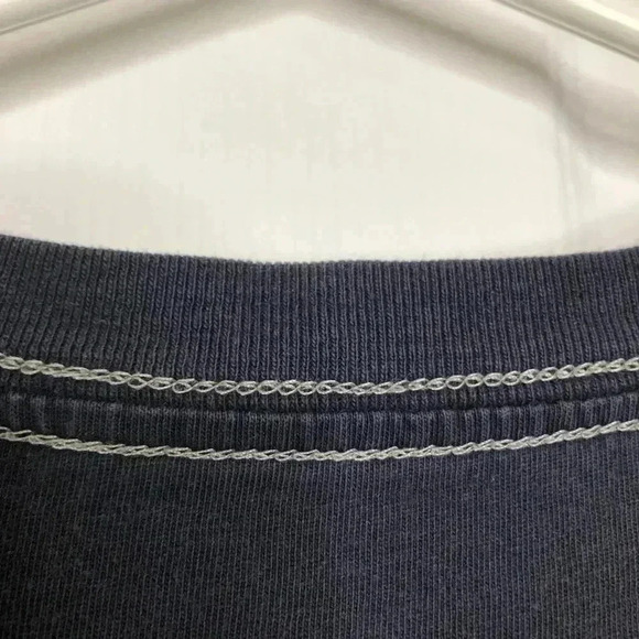 Roots T-Shirt Blue With  Maple Leaf Size Large - Picture 15 of 16